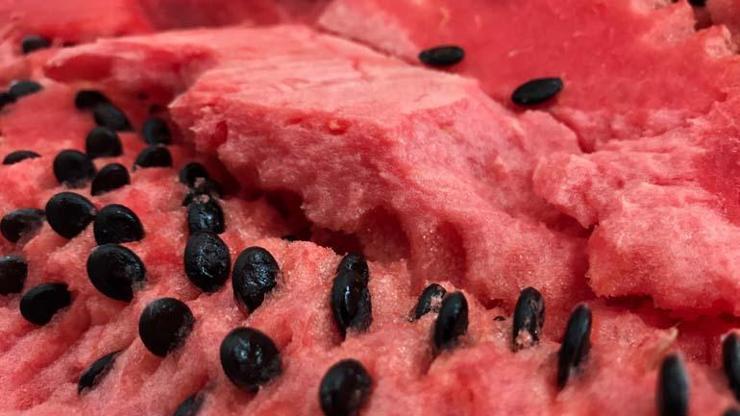 Migreni Olan Bu Meyveden Uzak Dursun Bağırsakları da Strese Soktuğu Ortaya Çıktı