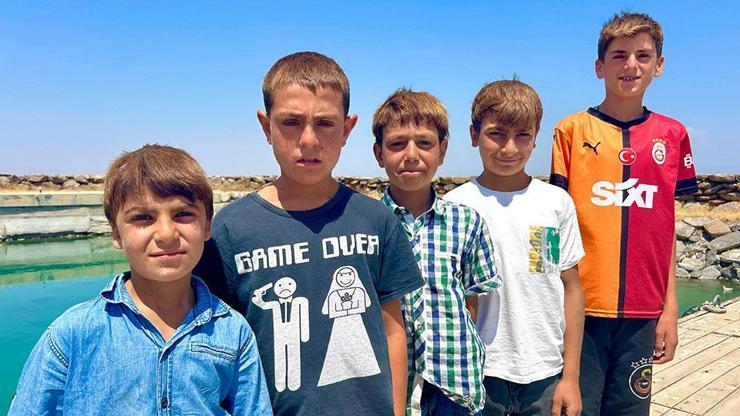 Bu göle girenin saçı sarıya dönüyor: Kışın Ronaldo’yduk, yazın Osimheniz