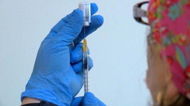 HPV aşısı erkek-kadın fark etmeksizin herkesi koruyor