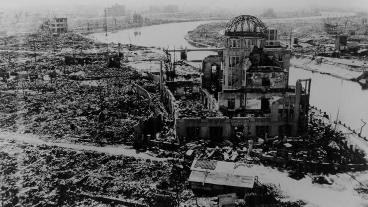 HİROŞİMADAKİ YIKIMIN 80. YILI Atom bombasıyla ölen binlerce kişi anıldı...