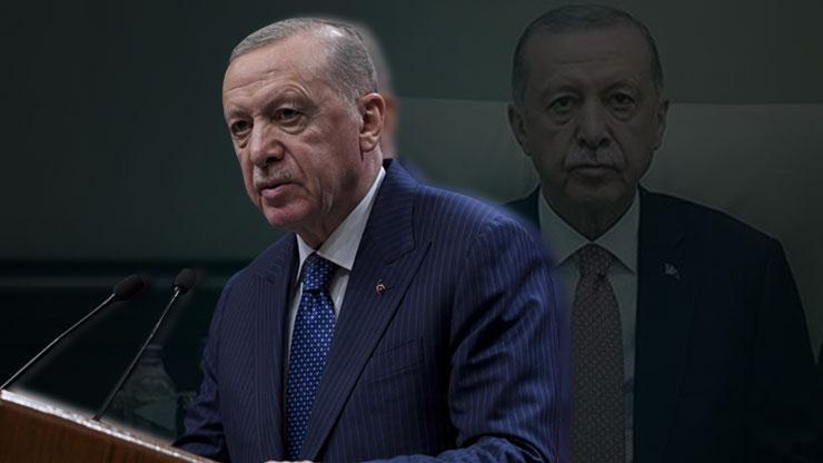 Abdulkadir Selvi daha önceki YAŞ'larda olanları yazdı: 2003 'KES ULAN!' 2007 'BENİ TEHDİT Mİ EDİYORSUNUZ? 2007 'ÜLKEYİ SEN Mİ YÖNETECEKSİN, BEN Mİ?' Abdulkadir Selvi daha önceki YAŞ'larda olanları yazdı: 2003 'KES ULAN!' 2007 'BENİ TEHDİT Mİ EDİYORSUNUZ? 2007 'ÜLKEYİ SEN Mİ YÖNETECEKSİN, BEN Mİ?'
