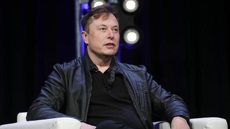Elon Musk’tan yapay zeka uyarısı: Hiçbir iş güvende değil