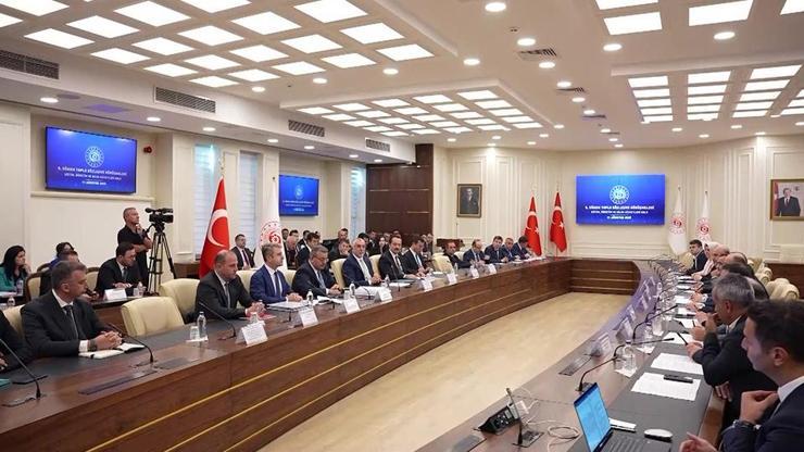 Memurun zam pazarlığı sürüyor