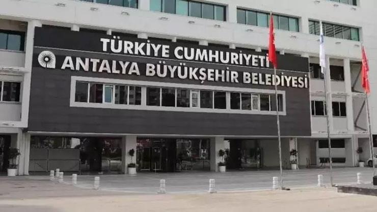 Antalya Büyükşehir Belediyesi’ne yönelik 195 milyonluk rüşvet operasyonu: 17 gözaltı