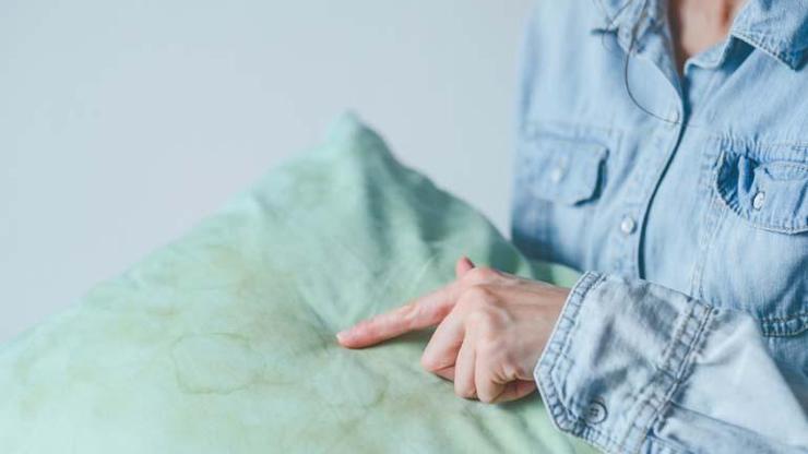 Yastık Değil, Bakteri, Mantar, Virüs Yuvası 1 Hafta Yıkanmamış Yastık Klozet Kapağından 17 Bin Kat Daha Kirli Çıktı Ter, Ölü Deri Hücreleri, Yiyecek Kırıntıları...