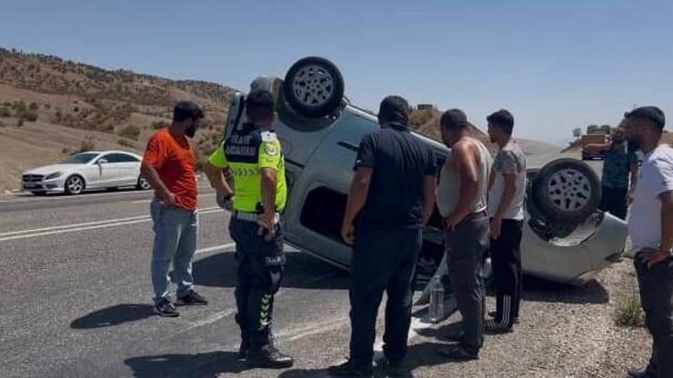 Siirt’te takla atan hafif ticari aracın sürücüsü yaralandı