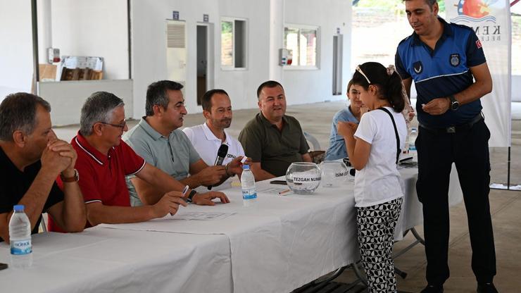 Tekirova pazar yerinde kuralar çekildi Tekirova pazar yerinde kuralar çekildi