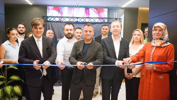 ‘İzmir, Türkiye’nin büyüme rotasında stratejik noktada’ ‘İzmir, Türkiye’nin büyüme rotasında stratejik noktada’