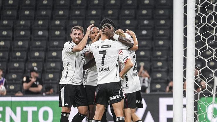 Beşiktaş 2-1 Eyüpspor Maç Özeti | Kartal, sezonu 3 puanla açtı Beşiktaş 2-1 Eyüpspor Maç Özeti | Kartal, sezonu 3 puanla açtı