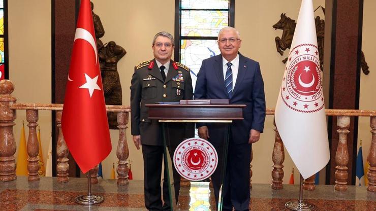 Bakan Güler, Genelkurmay Başkanı Bayraktaroğlu’nu kabul etti