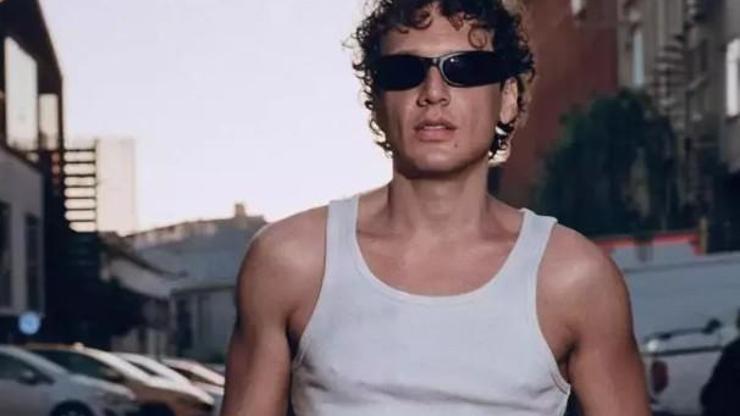 Edisin Tatil Paylaşımına Beğeni Yağdı: Hak Edilmiş