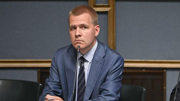 Finlandiya’yı sarsan haber: 30 yaşındaki milletvekili, parlamento binasında ölü bulundu: İntihar mı