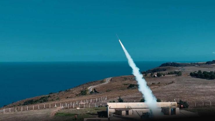 Hedefe tam isabet! ROKETSAN'dan TRLG-122 füzesi denemesi