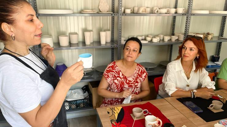 Yenişehir Belediyesi’nden kadınlara yönelik seramik sanatı eğitimi