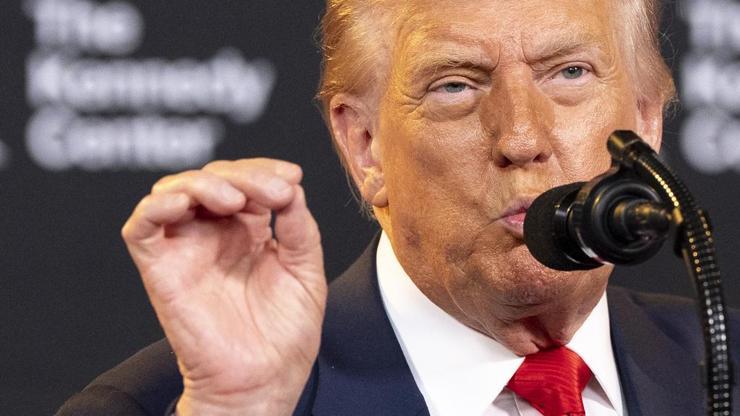 Trump, Fed Yönetim Kurulu Üyesi Cook'u hedef aldı: İstifa etmeli