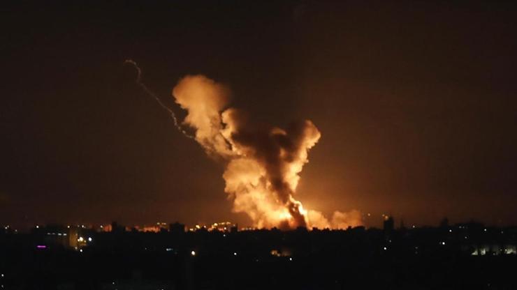 İsrail'den Lübnan'a hava saldırısı