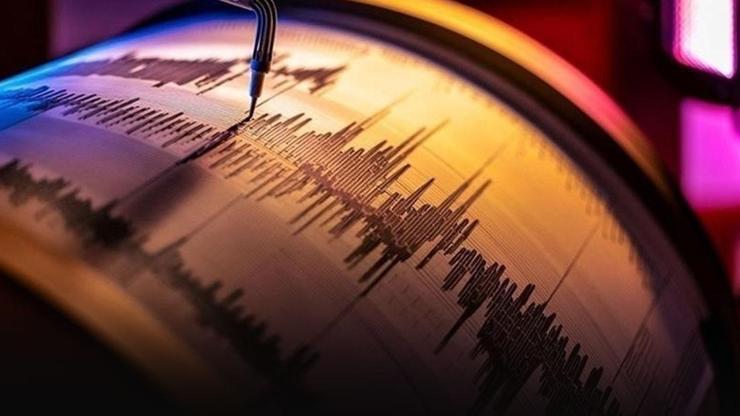 Balıkesir beşik gibi! Bir deprem daha Balıkesir beşik gibi! Bir deprem daha