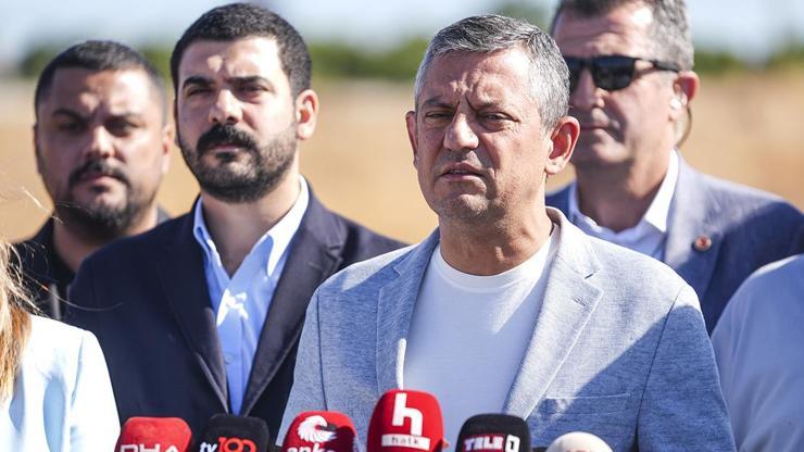 CHP Genel Başkanı Özel'den İmamoğlu'na cezaevinde ziyaret CHP Genel Başkanı Özel'den İmamoğlu'na cezaevinde ziyaret