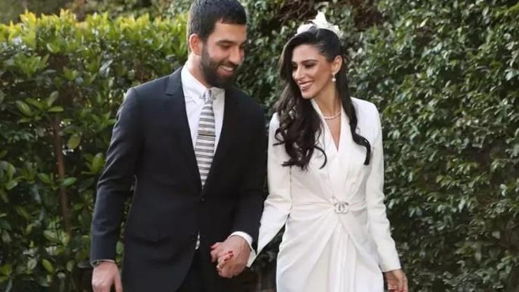 Aslıhan Doğan Turan’dan Şok Karar: Çocuklarının Fotoğraflarını Artık Paylaşmayacak