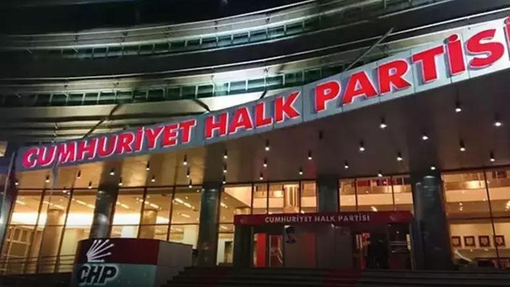 CHP'den bir istifa haberi daha! Peş peşe bıraktılar