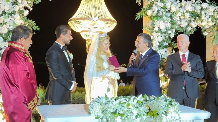 İstanbul - Cumhurbaşkanı Yardımcısı Cevdet Yılmaz: Evlilikleri kolaylaştıralım İstanbul - Cumhurbaşkanı Yardımcısı Cevdet Yılmaz: Evlilikleri kolaylaştıralım