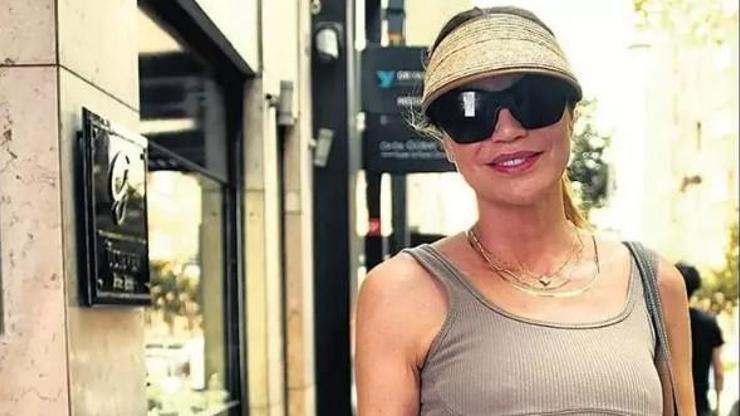 Ebru Şallı’dan Sıra Dışı Nicki Minaj Akımı Takipçilerini Şaşırttı
