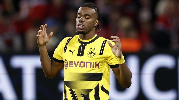 68adbd527b23aec394c1d604 Carney Chukwuemeka, bonservisiyle Borussia Dortmund'a geri döndü