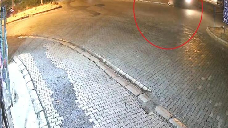 Freni boşalan TIR, sürücünün manevrasıyla refüje çıktı