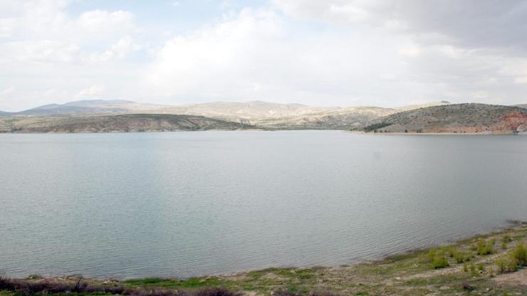 Konya Ovasında kuraklık alarmı Barajlarda su seviyesi kritik noktada: 3 milyon metreküpe geriledi
