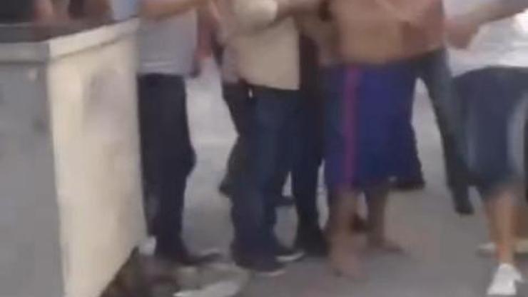 Polise taşla saldıran hükümlünün 9 yakını tutuklandı Polise taşla saldıran hükümlünün 9 yakını tutuklandı