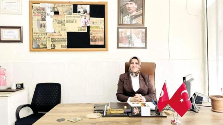 MUHTAR ANA | Önlüğümü çıkardılar, gelinlik giydirdiler”