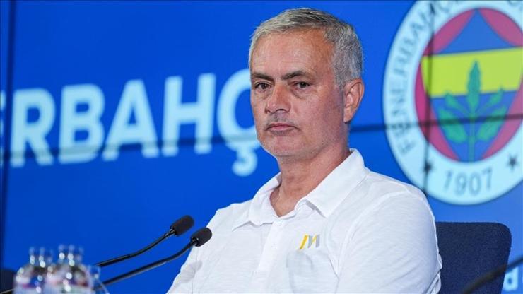 Mourinho sonrası Fenerbahçenin yeni teknik direktörü kim olacak Listede 5 isim