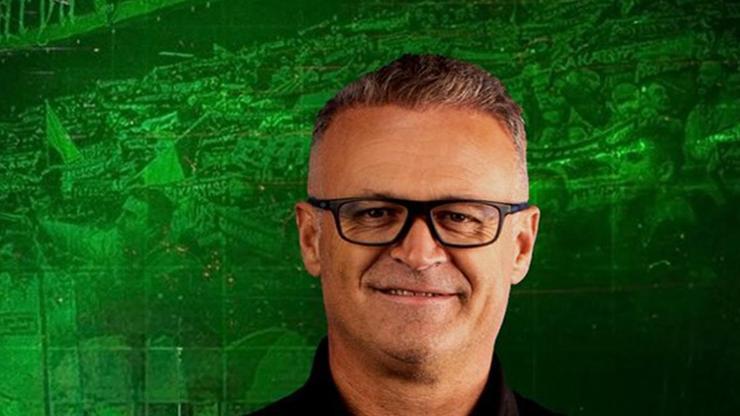 Sakaryaspor’da İrfan Buz dönemi sona erdi Sakaryaspor’da İrfan Buz dönemi sona erdi
