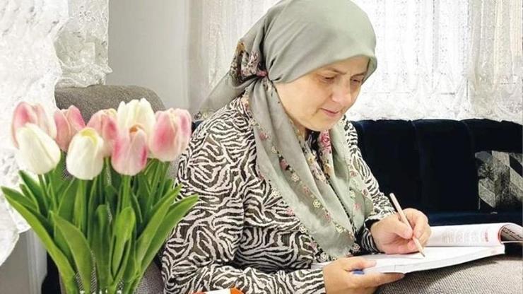 Azmin zaferi: 51 yaşında üniversite sıralarında Azmin zaferi: 51 yaşında üniversite sıralarında