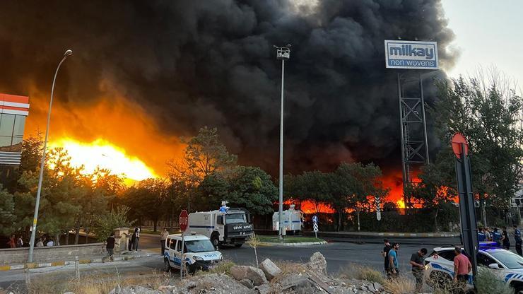 Kayseride tekstil fabrikasında yangın