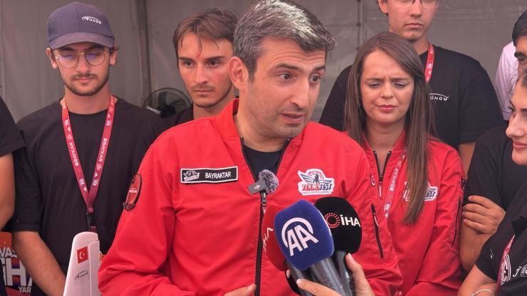 Selçuk Bayraktar: Tam bağımsız, müreffeh Türkiyeyi buradaki genç kardeşlerimiz inşa edecek