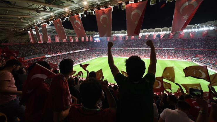 Konya'da İspanya maçı öncesi tüm hazırlıklar tamam Konya'da İspanya maçı öncesi tüm hazırlıklar tamam