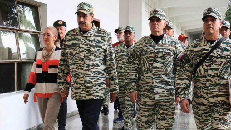 ABD ile gerilim sürerken gizli pist imha edildi! Venezuela: Kimse bizim yerimize bu işi yapmaya gelmeyecek ABD ile gerilim sürerken gizli pist imha edildi! Venezuela: Kimse bizim yerimize bu işi yapmaya gelmeyecek