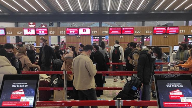 SON DAKİKA HABERİ: Resmi Gazete'de yayımlandı! Yurtdışına çıkış harcı arttı