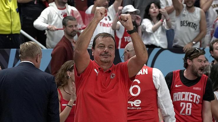 Ergin Ataman, Yunanistan maçı için Riga'ya ek sefer istedi!