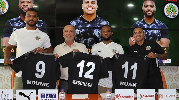 Alanyaspor’da 3 transfer birden