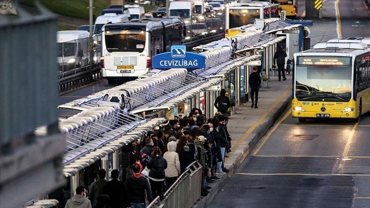 SON DAKİKA | İstanbul'da toplu taşımaya yüzde 30 zam SON DAKİKA | İstanbul'da toplu taşımaya yüzde 30 zam