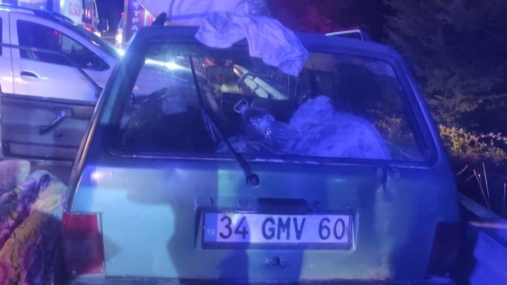 Karabük’te otomobiller çarpıştı: 2’si çocuk, 6 yaralı Karabük’te otomobiller çarpıştı: 2’si çocuk, 6 yaralı