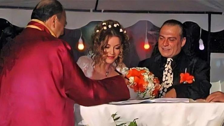 Aşkın Nur Yengiden İtiraf Gibi Açıklama: Haluk Bana 6 Sene Dayanamadı