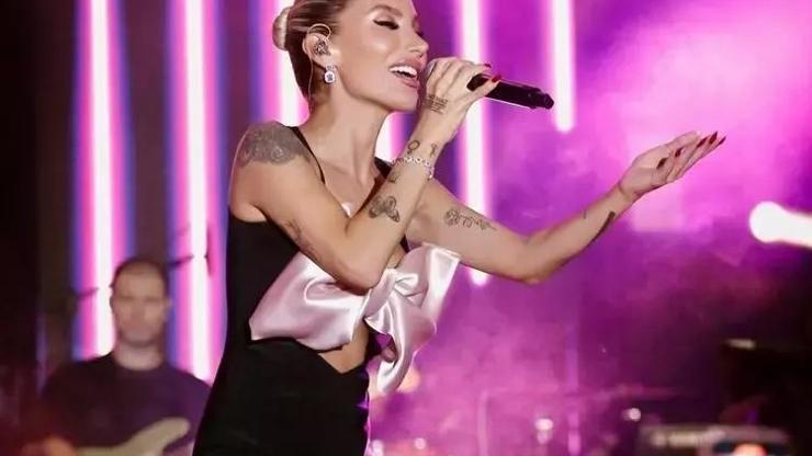 İrem Derici Kafasındaki 40 Dikişle Sahnede Kafam Kemiğime Kadar Açıldı