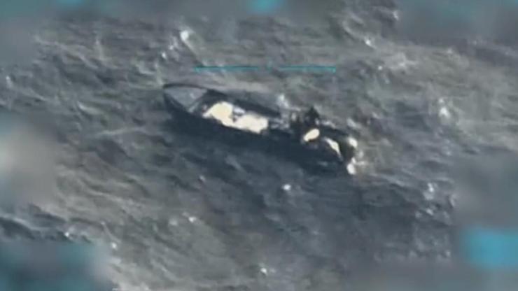 ABD-Venezuela krizi derinleşiyor... Sizi avlarız diyerek yine vurdu: Bottaki 3 kişi öldü