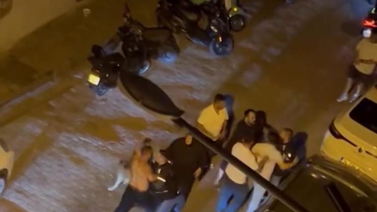 İstanbul - Kağıthane'de yumruklu kavga; Annesini 'Yürü eve' diyerek uzaklaştırdı