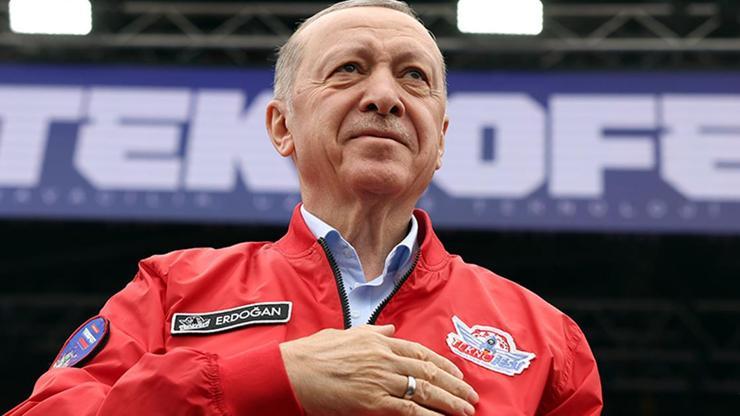 Cumhurbaşkanı Erdoğan'dan TEKNOFEST daveti: Yarın Atatürk Havalimanı'nda olacağım Cumhurbaşkanı Erdoğan'dan TEKNOFEST daveti: Yarın Atatürk Havalimanı'nda olacağım