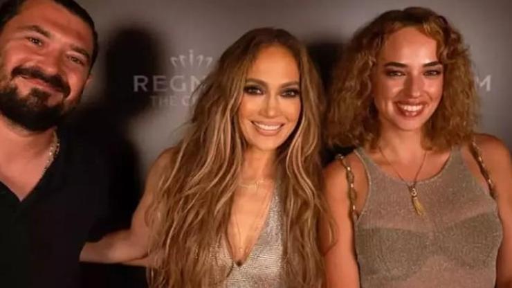 Seda Bakan, Jennifer Lopez ile Fotoğraf Çekmek İçin 1 Milyon TL Ödedi Mi Açıklama Geldi
