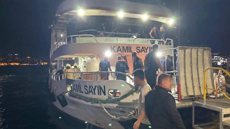 SON DAKİKA | Beşiktaş-Üsküdar motoru, kuru yük gemisi ile çarpıştı! SON DAKİKA | Beşiktaş-Üsküdar motoru, kuru yük gemisi ile çarpıştı!
